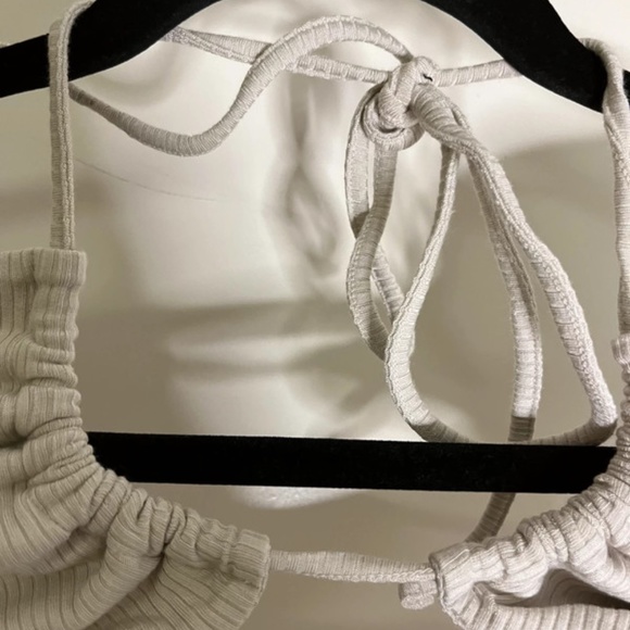 Garage Ribbed Tan Halter - Picture 4 of 5